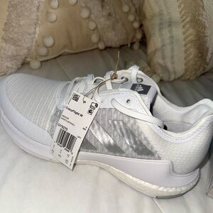 Adidas Women’s CrazyFlight White and Silver Sneakers Size 9.5 NWT